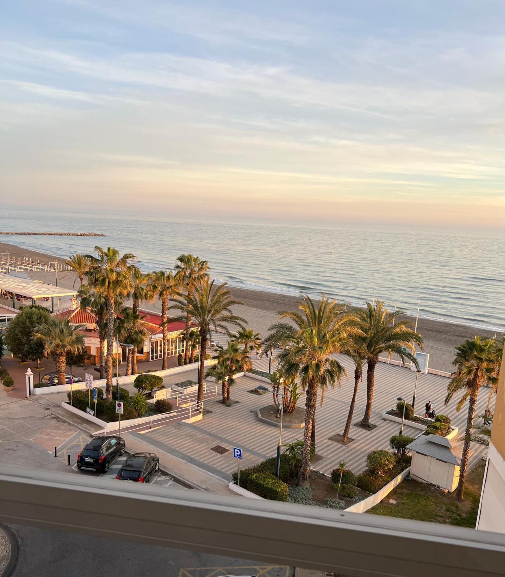 Estudio Mar En Calma, Primera Linea De Playa Con Vistas Al Mar Torrox Εξωτερικό φωτογραφία