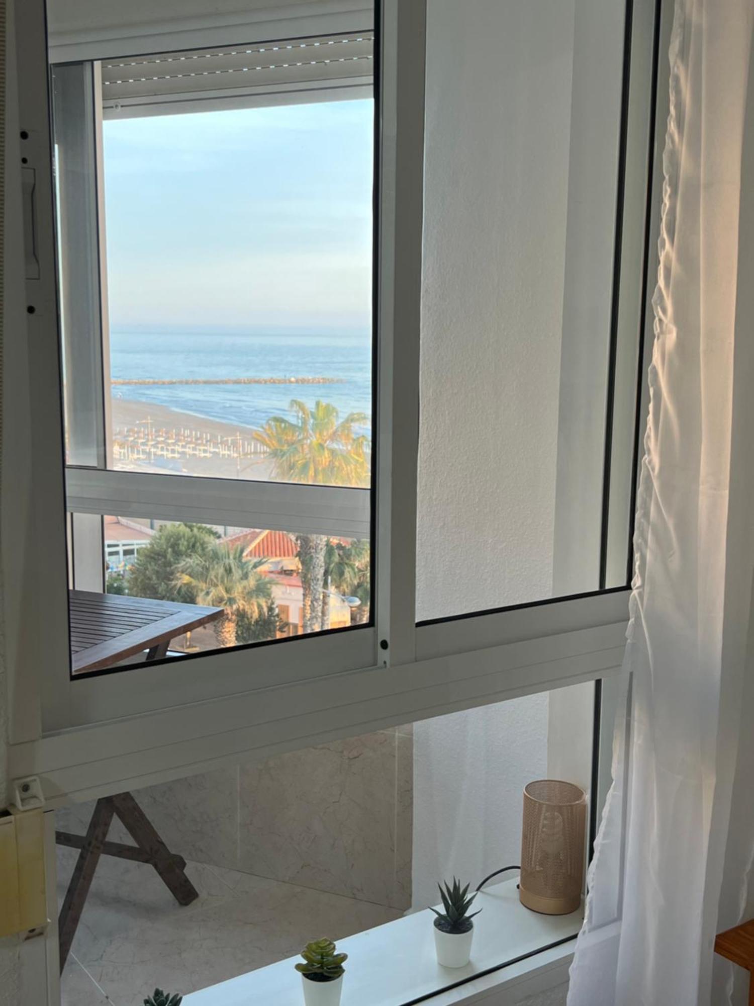 Estudio Mar En Calma, Primera Linea De Playa Con Vistas Al Mar Torrox Εξωτερικό φωτογραφία
