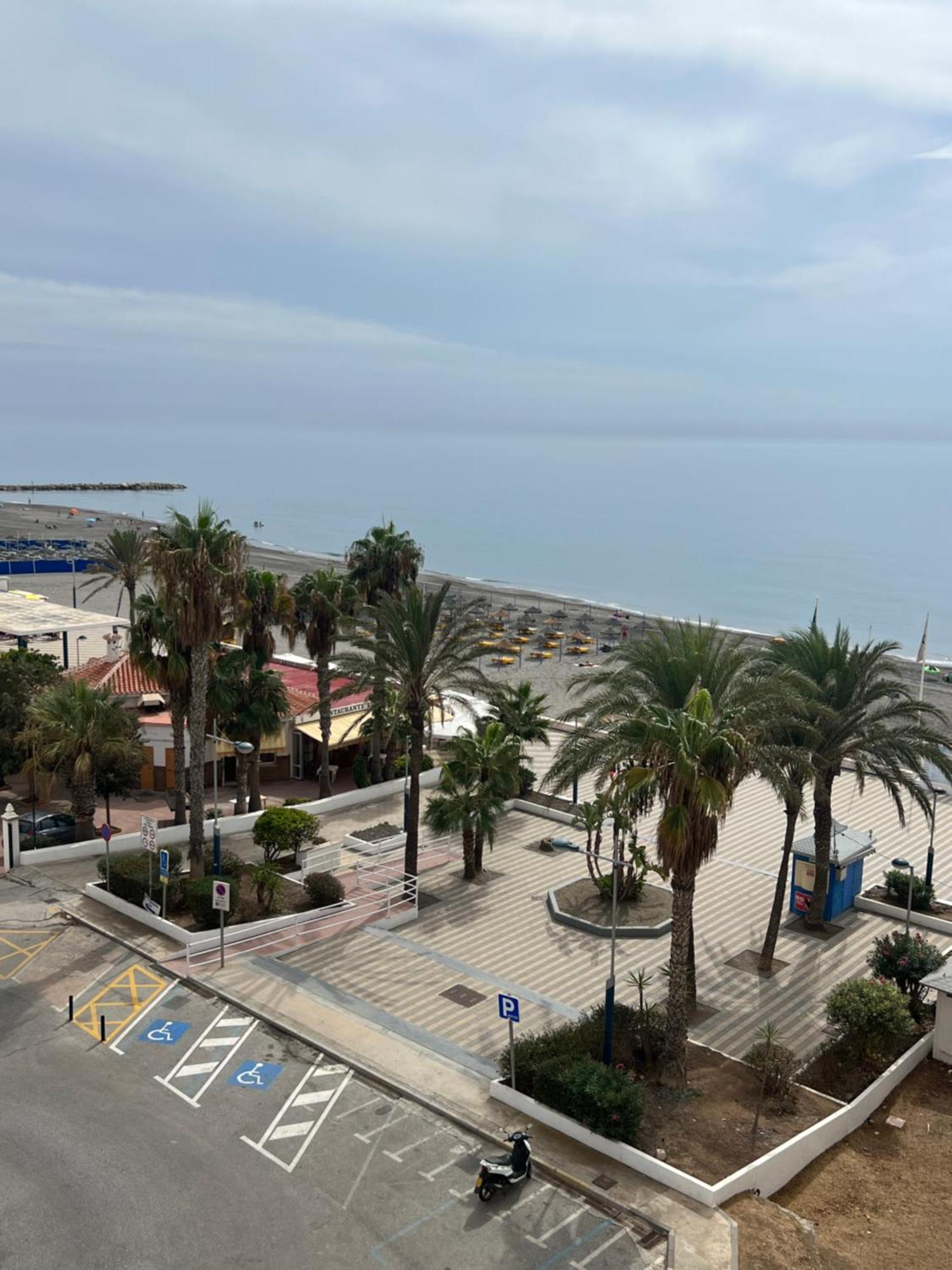 Estudio Mar En Calma, Primera Linea De Playa Con Vistas Al Mar Torrox Εξωτερικό φωτογραφία